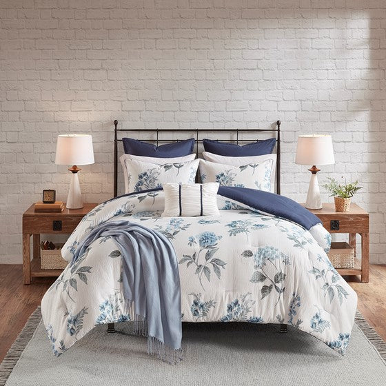 Zennia 7 Piece Printed Seersucker Comforter Set with Throw Blanket